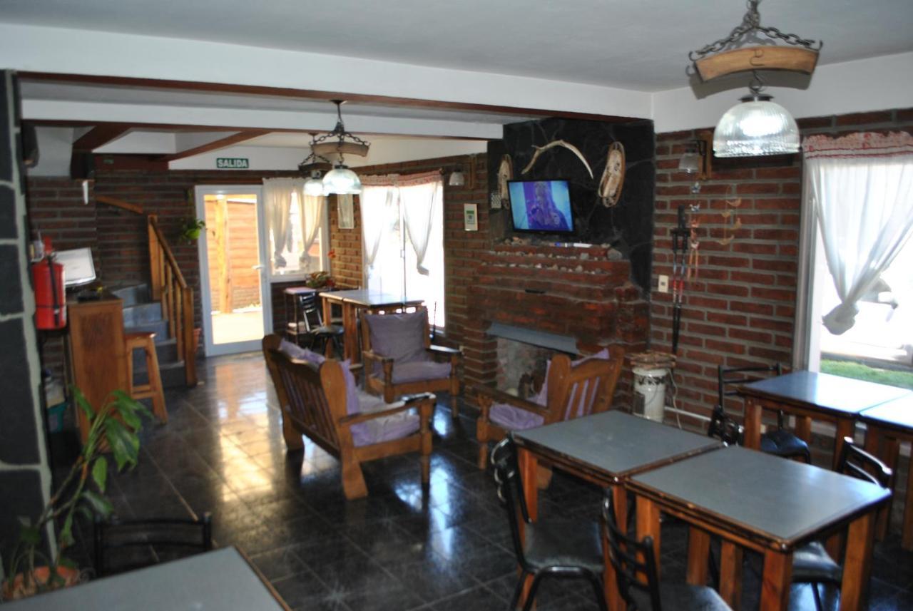 Junín de los Andes Hostel El Reencuentro מראה חיצוני תמונה